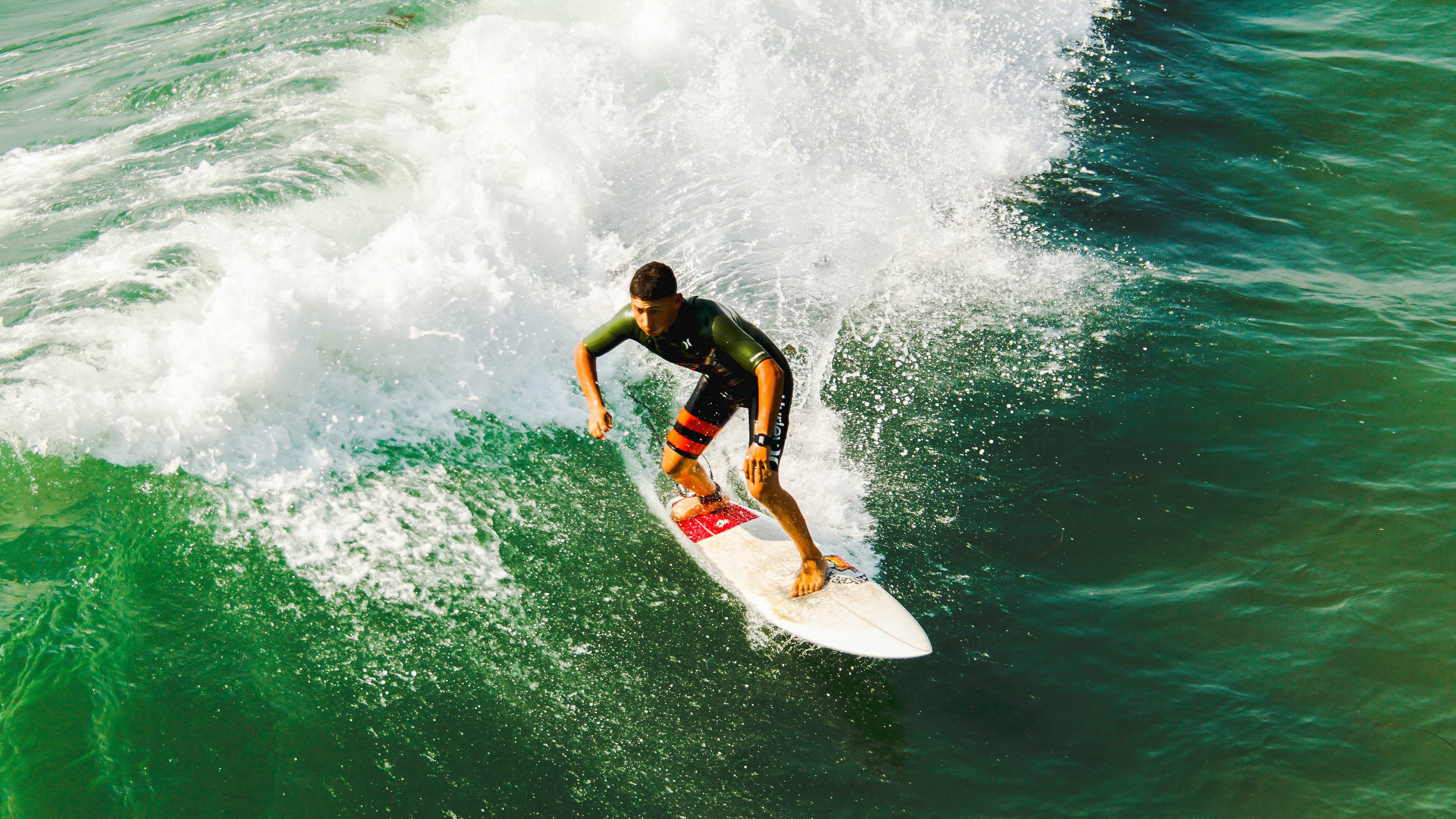 山东泰山半决赛小胜巴塞罗那,凯恩砍下14记关键球,全场沸腾(蒿俊闵回山东泰山了)